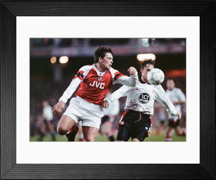 Framed Print : Arsenal 1-1 Middlesbrough, Premier league match at Highbury, Saturday 19th December 1992