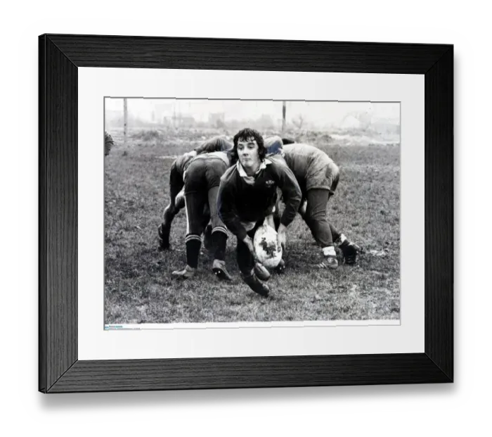 Framed Print : BPM MEDIA WALES FILER Collin Smith - who lost a leg after breaking a leg that Framed Print : BPM MEDIA WALES FILER Collin Smith - who lost a leg after breaking a leg that