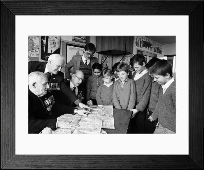 Framed Print : Dunkirk veterans (from left) Mr Jim Chadwick, Capt Harold Dugdale Framed Print : Dunkirk veterans (from left) Mr Jim Chadwick, Capt Harold Dugdale