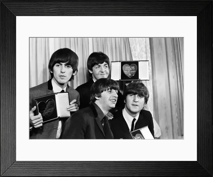 Framed Print : The Beatles with their Variety Club Awards. L-R: Ringo Starr, John Lennon Framed Print : The Beatles with their Variety Club Awards. L-R: Ringo Starr, John Lennon