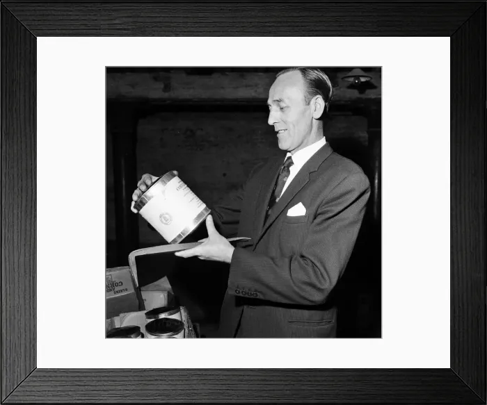 Framed Print : Typhoid outbreak. Aberdeen. Scotland. 1964. In 1964 there was an outbreak of typhoid in Framed Print : Typhoid outbreak. Aberdeen. Scotland. 1964. In 1964 there was an outbreak of typhoid in