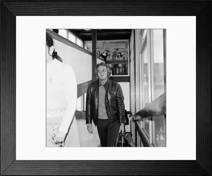 Framed Print : Steve McQueen, pictured at London Heathrow Airport, heading to Paris, France Framed Print : Steve McQueen, pictured at London Heathrow Airport, heading to Paris, France