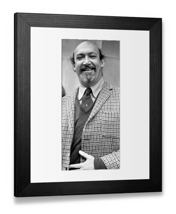 Framed Print : Comic actor, Bernard Bresslaw, pictured in Newcastle. Bernard Bresslaw starred in