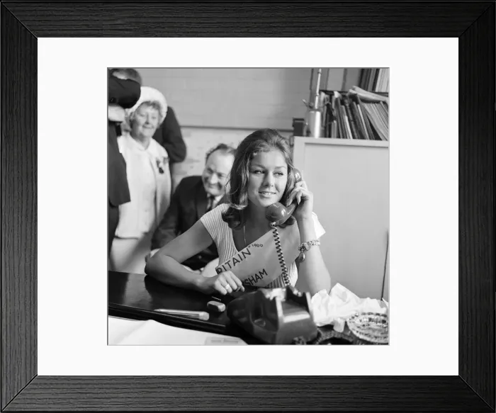 Framed Print : Carole Fletcher, 19 from Southport, crowned Miss Great Britain, in Morecambe Framed Print : Carole Fletcher, 19 from Southport, crowned Miss Great Britain, in Morecambe