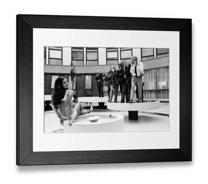 Framed Print : Jennifer Gurley, 22 from Sale, Cheshire, newly crowned Miss Great Britain