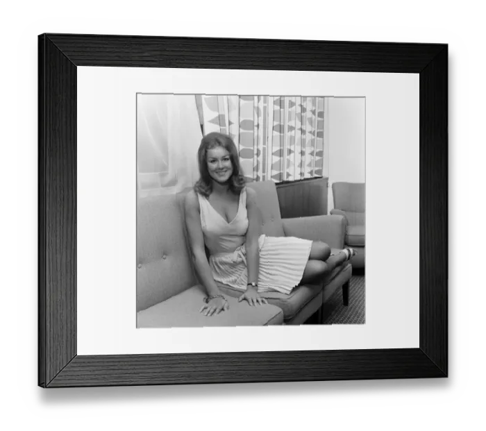 Framed Print : Carole Fletcher, 19 from Southport, newly crowned Miss Great Britain, Pictured in London Framed Print : Carole Fletcher, 19 from Southport, newly crowned Miss Great Britain, Pictured in London