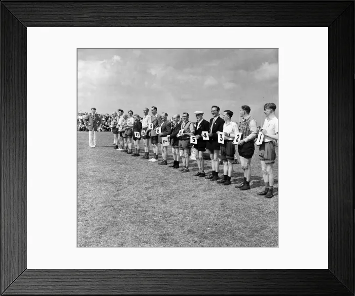 Framed Print : Knobbly Knees Contest, Butlins Holiday Camp, Filey, North Yorkshire. 30th July 1954