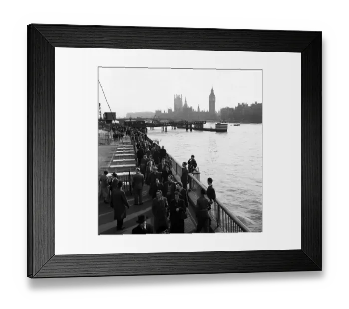 Framed Print : Scenes on the South Bank, London. 12th April 1952 Framed Print : Scenes on the South Bank, London. 12th April 1952