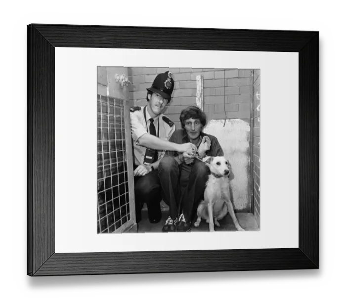 Framed Print : David De Val, Escapologist, 1st September 1983