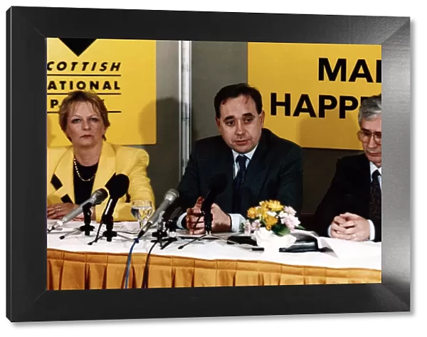 Alex Salmond, centre. What a difference a year makes. At the last SNP conference