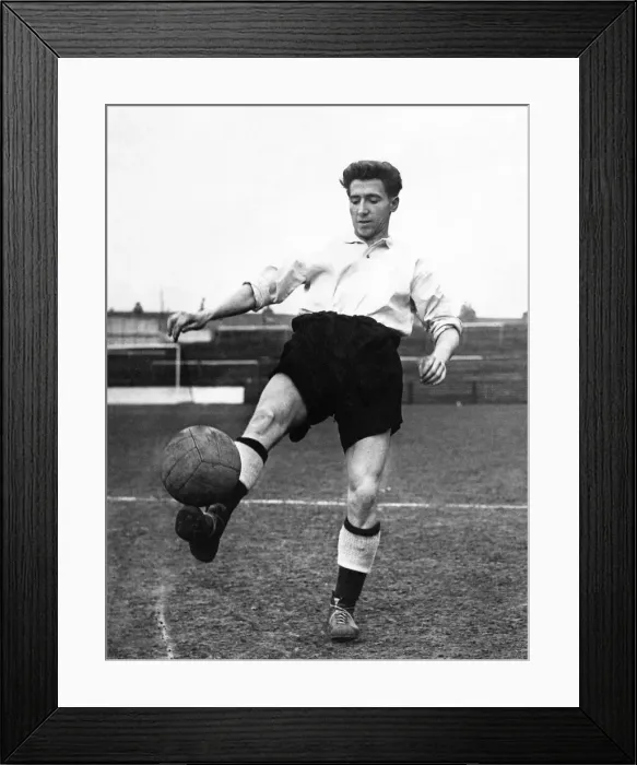 Framed Print : Sport - Football Swansea - Cliff Jones, Swansea Town. 20th October 1958 Framed Print : Sport - Football Swansea - Cliff Jones, Swansea Town. 20th October 1958