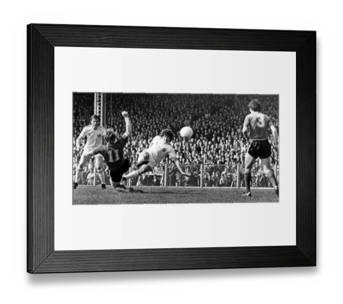 Framed Print : Sport - Football - Swansea - Swanseas Welsh international David Giles slams the ball