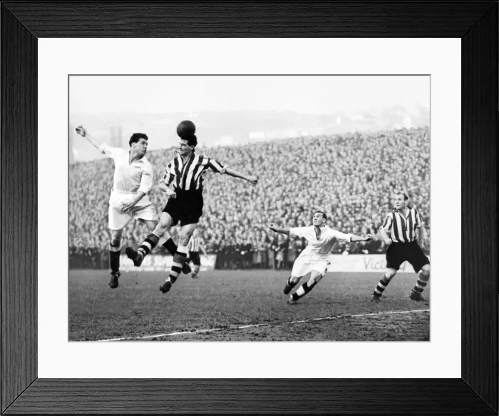 Framed Print : Sport - Football - Swansea Town v Notts County - Syd Howarth Framed Print : Sport - Football - Swansea Town v Notts County - Syd Howarth