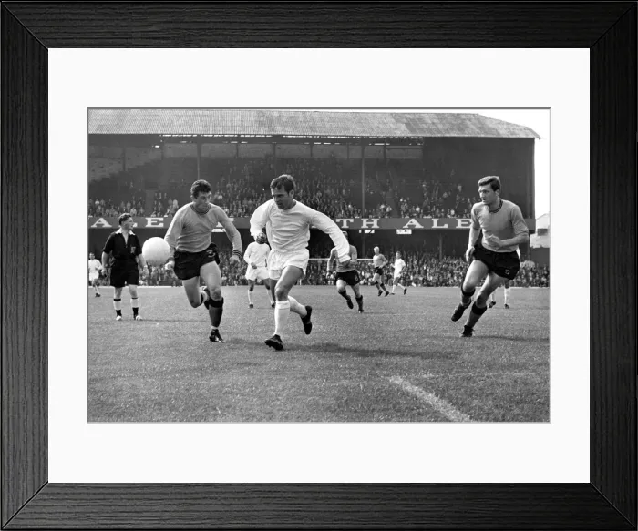 Framed Print : Sport - Football - Swansea Town v Oxford United - Swansea Framed Print : Sport - Football - Swansea Town v Oxford United - Swansea