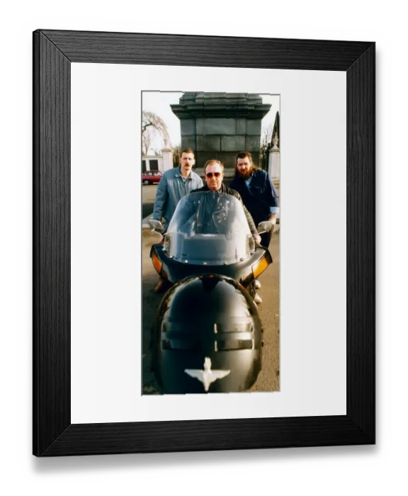 Framed Print : Paul Hammersley (left), Dave Evans and Roy Gilkes (right
