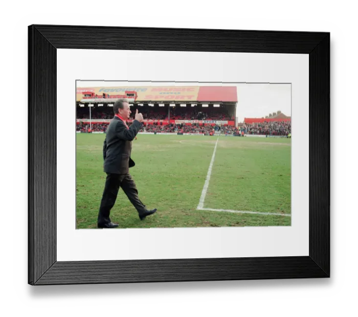 Framed Print : Brian Clough, former Middlesbrough player and retired manager, returns to Ayresome Park