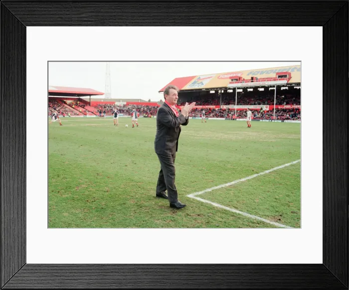 Framed Print : Brian Clough, former Middlesbrough player and retired manager, returns to Ayresome Park