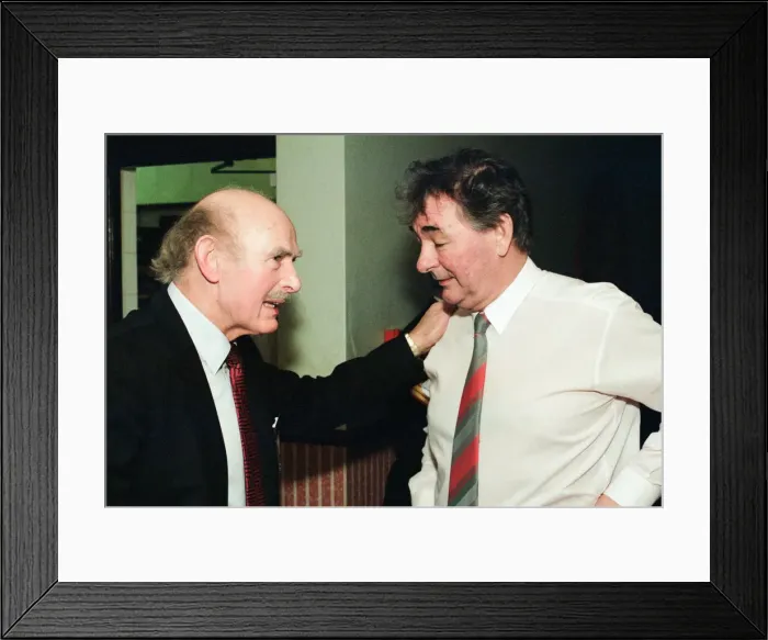 Framed Print : George Hardwick, former Middlesbrough Football Player & Legend 1937-1950 Framed Print : George Hardwick, former Middlesbrough Football Player & Legend 1937-1950