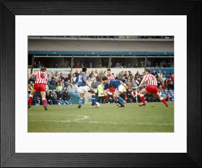 Framed Print : Football match, Birmingham City v Stoke City, final score 1-1, League Division Three Framed Print : Football match, Birmingham City v Stoke City, final score 1-1, League Division Three