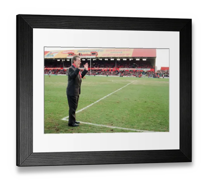 Framed Print : Brian Clough, former Middlesbrough player and retired manager, returns to Ayresome Park