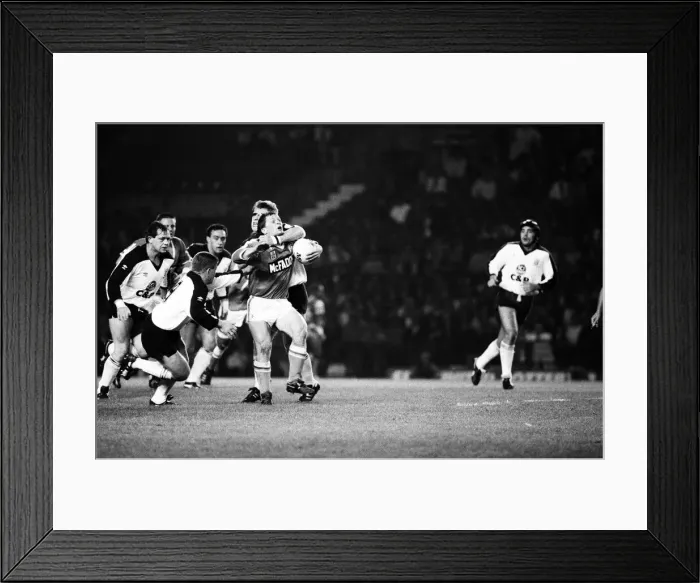 Framed Print : The 1989 World Cup Challenge (also known as the Foster Framed Print : The 1989 World Cup Challenge (also known as the Foster