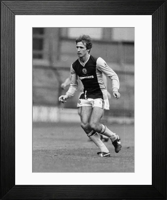 Framed Print : Birmingham Post Book Special. Birmingham & Villa History