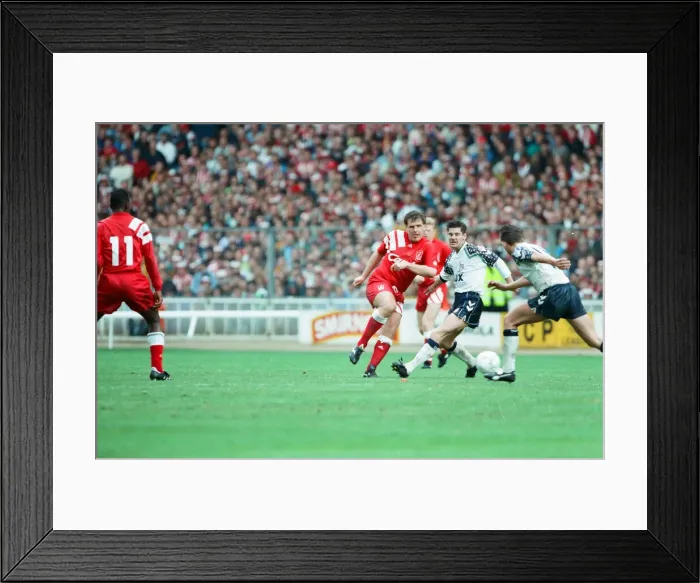 Framed Print : Liverpool 2-0 Sunderland, FA Cup Final, Wembley Stadium, Saturday 9th May 1992. Jan Molby Framed Print : Liverpool 2-0 Sunderland, FA Cup Final, Wembley Stadium, Saturday 9th May 1992. Jan Molby