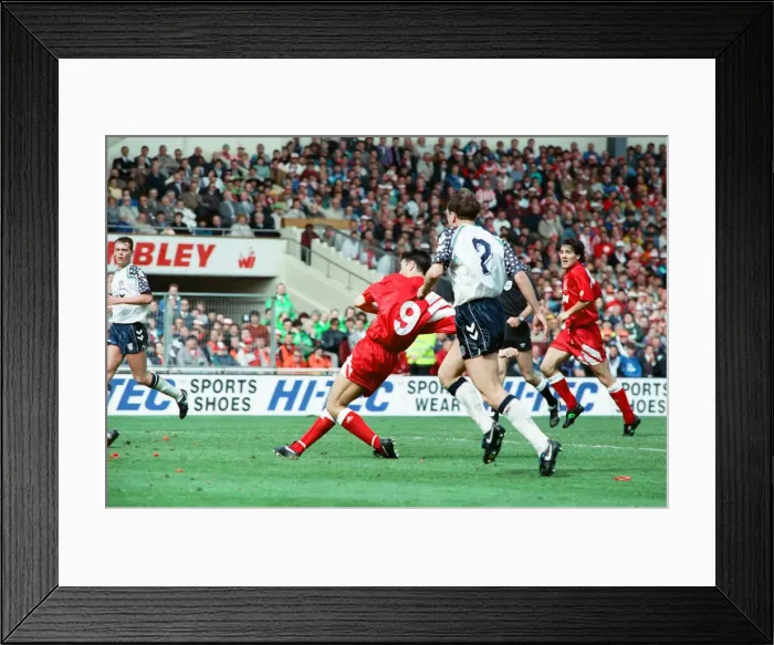 Framed Print : Liverpool 2-0 Sunderland, FA Cup Final, Wembley Stadium, Saturday 9th May 1992 Framed Print : Liverpool 2-0 Sunderland, FA Cup Final, Wembley Stadium, Saturday 9th May 1992