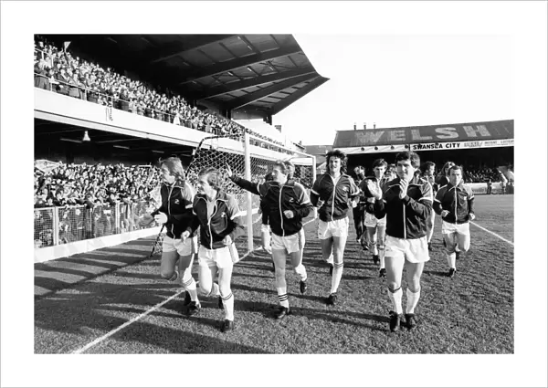 Sport - Football - Swansea City - Swansea players make a triumphant tour of the Vetch