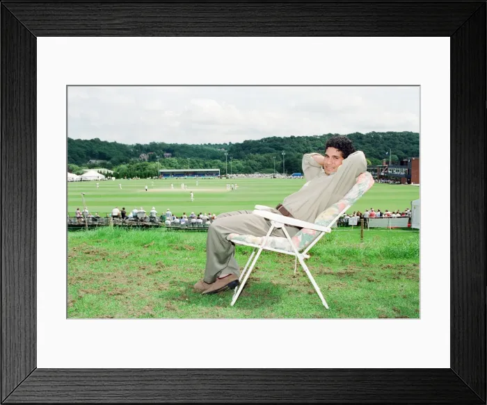 Framed Print : Sachin Tendulkar, first overseas signing for Yorkshire County Cricket Club Framed Print : Sachin Tendulkar, first overseas signing for Yorkshire County Cricket Club