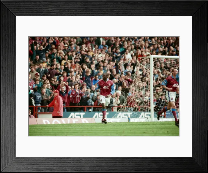 Framed Print : Aston Villa v Tottenham Hotspur, final score 1-1, Premier League, Villa Park, Birmingham Framed Print : Aston Villa v Tottenham Hotspur, final score 1-1, Premier League, Villa Park, Birmingham