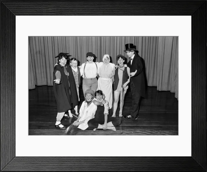 Framed Print : Young Amy Taylor in the guise of Tom Sawyer (front right) and Vanessa Pearson Framed Print : Young Amy Taylor in the guise of Tom Sawyer (front right) and Vanessa Pearson