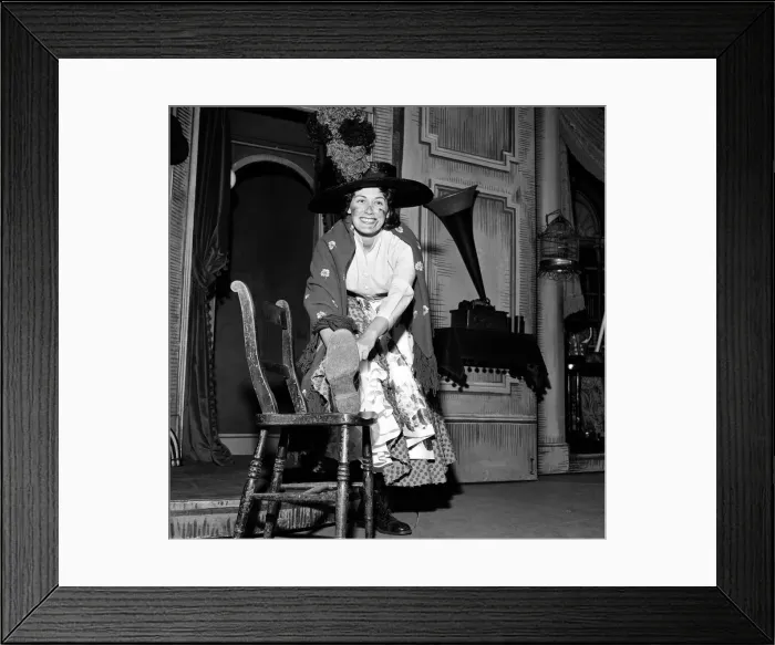 Framed Print : Anne Rogers as Eliza Doolittle in My Fair Lady