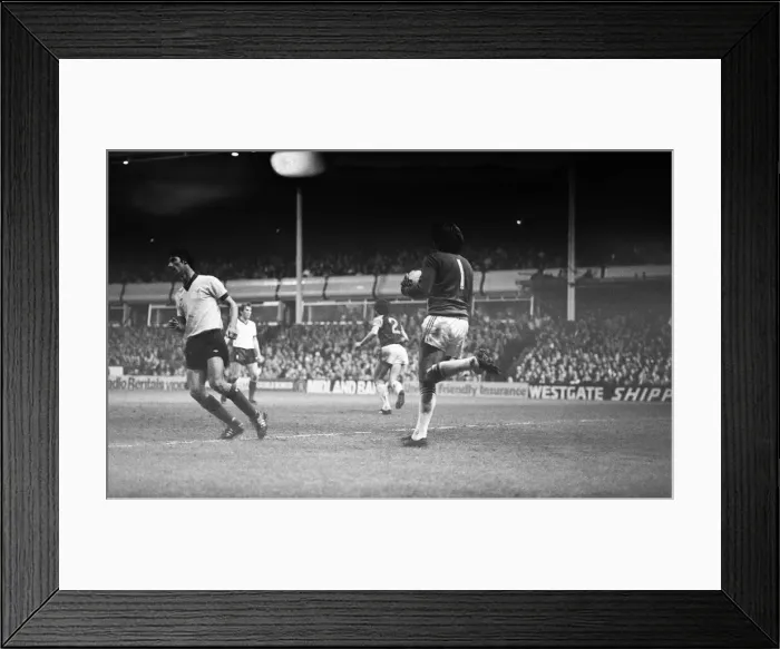 Framed Print : Liverpool 2-1 West Ham, League Cup Final Replay, Villa Park, Birmingham Framed Print : Liverpool 2-1 West Ham, League Cup Final Replay, Villa Park, Birmingham
