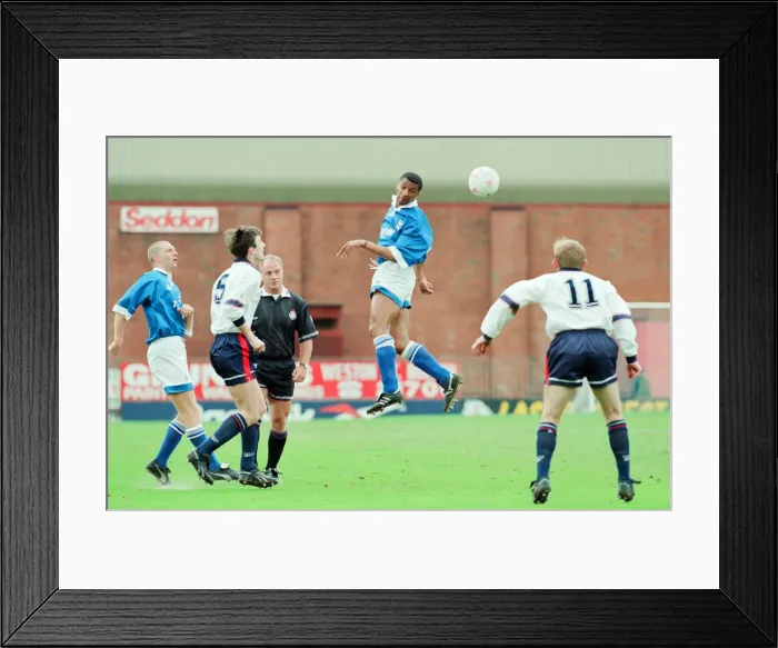 Framed Print : Bolton Wanderers 1-1 Birmingham City, League match at the Reebok Stadium Framed Print : Bolton Wanderers 1-1 Birmingham City, League match at the Reebok Stadium