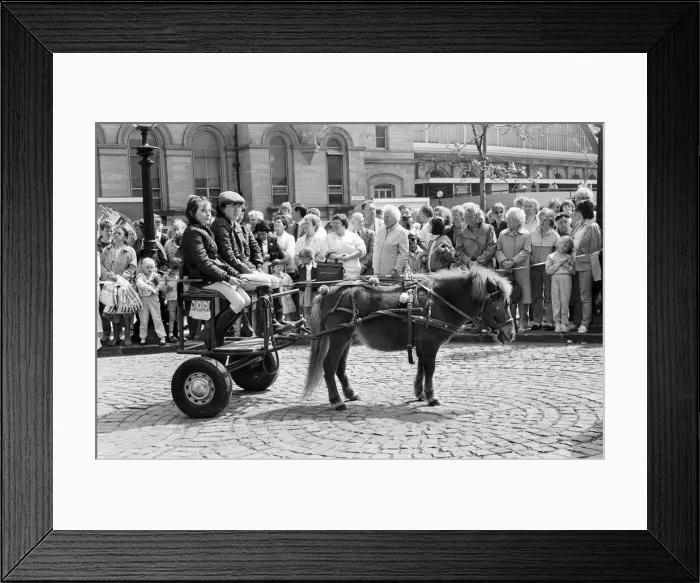 Framed Print : Liverpool May Horse Parade, City Centre, Liverpool, Saturday 9th May 1987