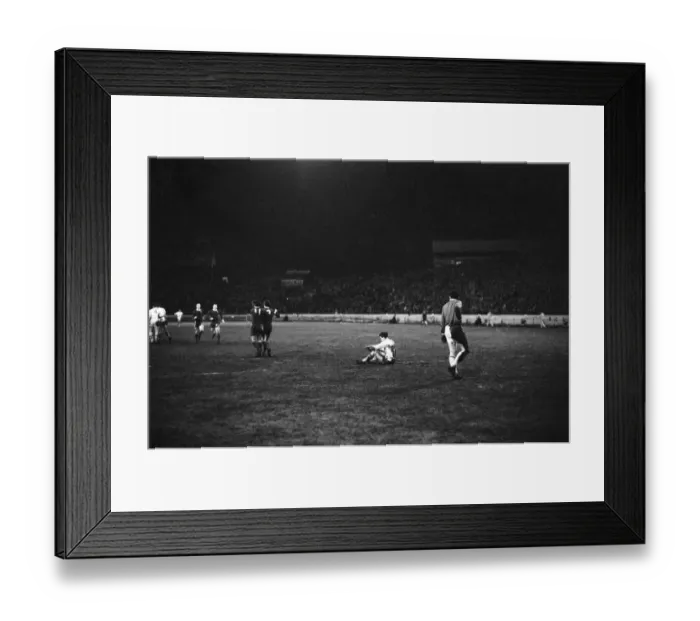 Framed Print : Chelsea 3-2 Leicester City, League Cup Final, 1st Leg, Stamford Bridge, London