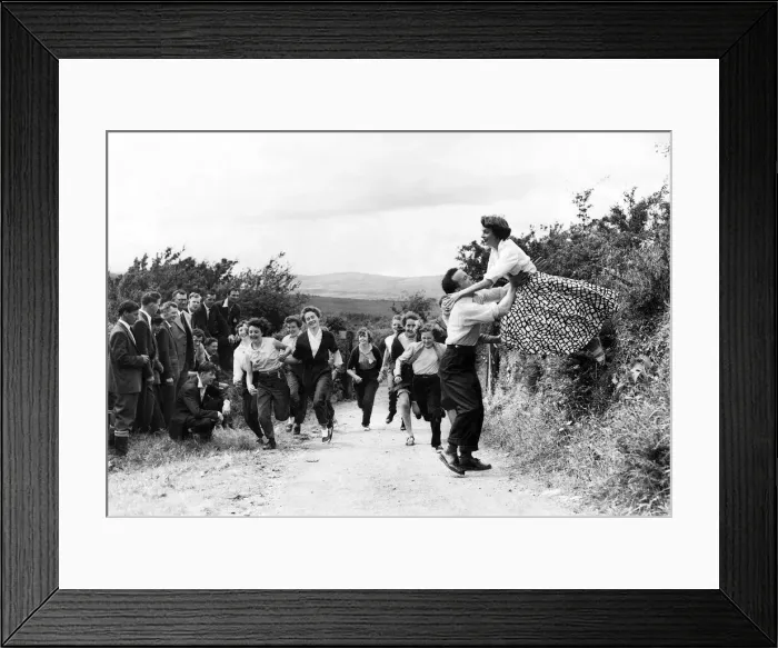 Framed Print : 50 pretty girls raced to the top of Lovers Mountain Framed Print : 50 pretty girls raced to the top of Lovers Mountain