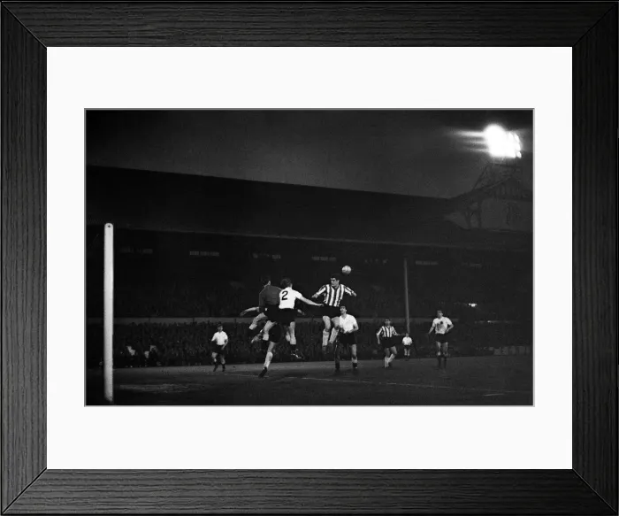Framed Print : Tottenham Hotspur won the Football League - as it was then, on Monday April 17th 1961 Framed Print : Tottenham Hotspur won the Football League - as it was then, on Monday April 17th 1961