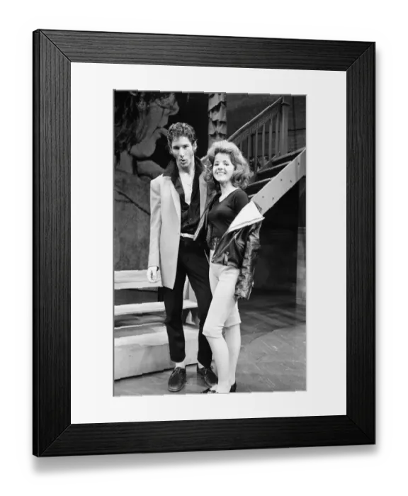 Framed Print : The cast of the American musical Grease rehearsing at the New London theatre off Drury