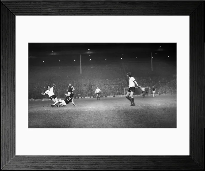 Framed Print : Liverpool 2-1 West Ham, League Cup Final Replay, Villa Park, Birmingham Framed Print : Liverpool 2-1 West Ham, League Cup Final Replay, Villa Park, Birmingham