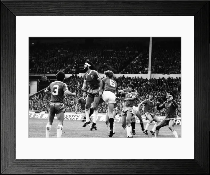 Framed Print : Brighton & Hove Albion 0-4 Manchester United, 1983 FA Cup Final Replay at Wembley Stadium Framed Print : Brighton & Hove Albion 0-4 Manchester United, 1983 FA Cup Final Replay at Wembley Stadium
