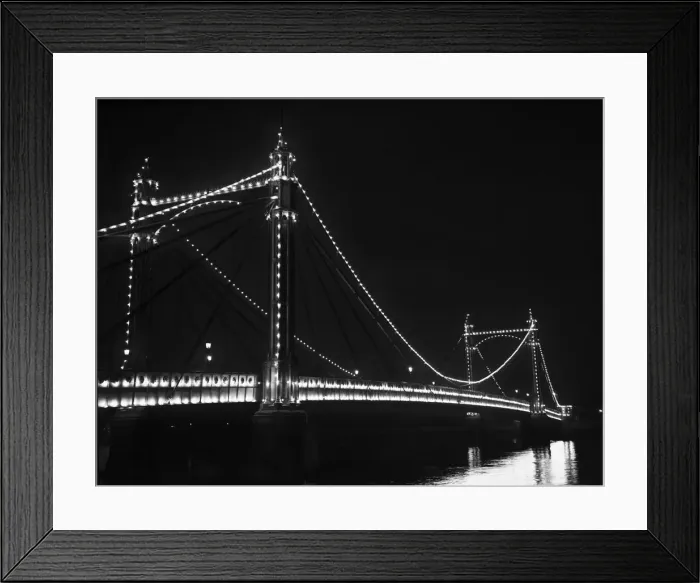 Framed Print : The Albert bridge illuminated at night in London 1951 Framed Print : The Albert bridge illuminated at night in London 1951