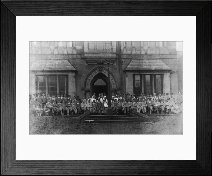 Framed Print : The men in blue, wounded soldiers outside the general hospital in Coventry