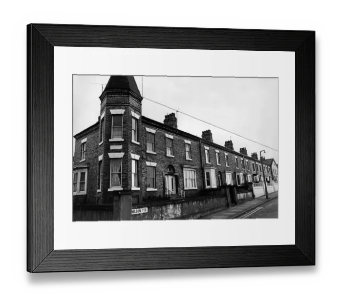 Framed Print : Nelson Terrace, Langbaurgh, Redcar, 21st November 1975