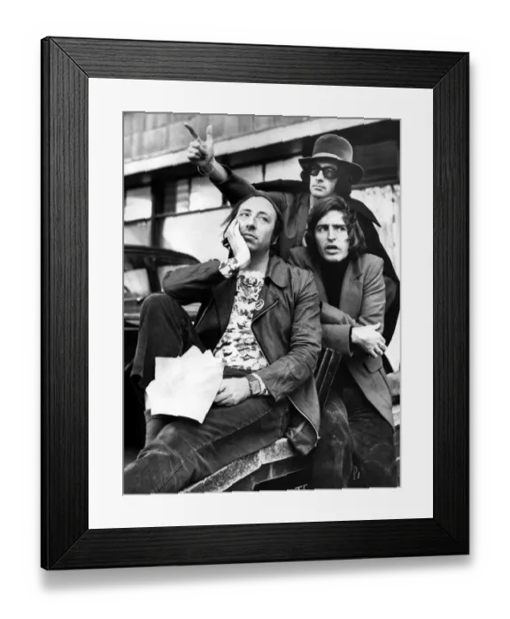 Framed Print : Pop group The Scaffold, from left, John Gorman, Roger McGough and Mike McGear