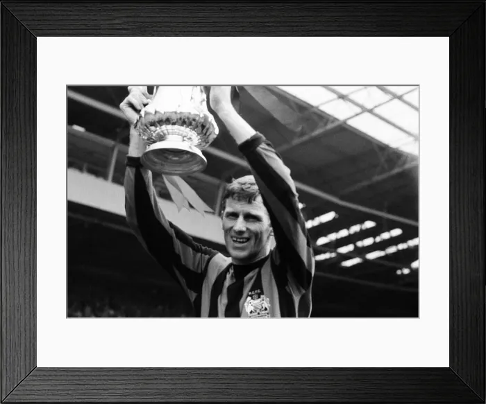 Framed Print : Manchester City 1-0 Leicester City, FA Cup Final, Wembley Stadium, London Framed Print : Manchester City 1-0 Leicester City, FA Cup Final, Wembley Stadium, London