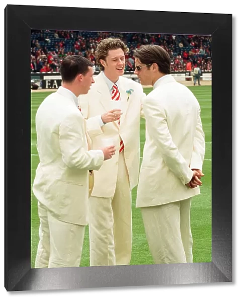 Liverpools Robbie Fowler, Steve McManaman and Jamie Redknapp on the pitch at