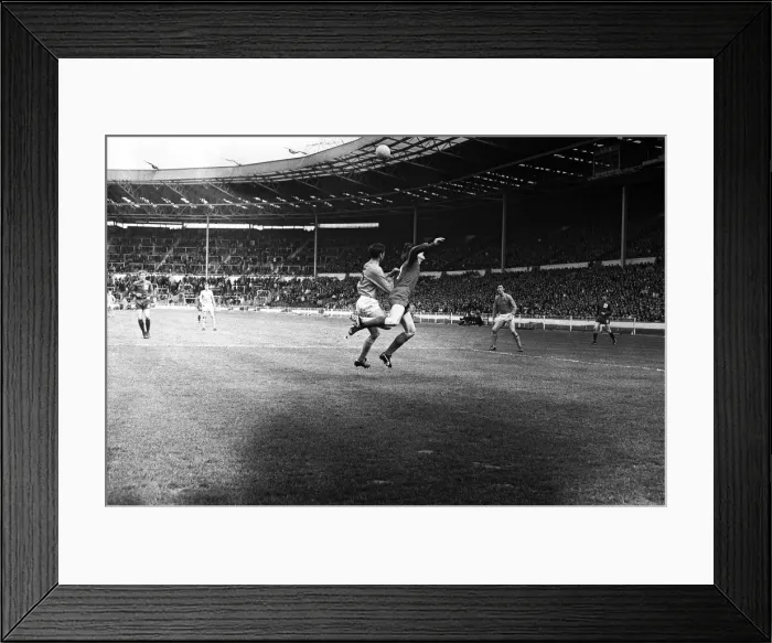 Framed Print : North Shields v Sutton FA Amateur Cup match held at Wembley. 12th April 1969 Framed Print : North Shields v Sutton FA Amateur Cup match held at Wembley. 12th April 1969