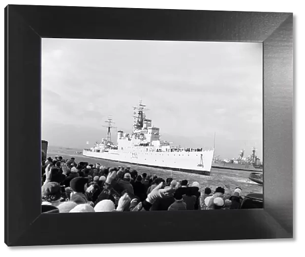 HMS Ceylon, Ceylon class light cruiser of the Royal Navy